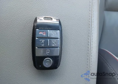 2016 Kia Sedona Ex из США, поврежденный, VIN KNDMC5C12G6157742